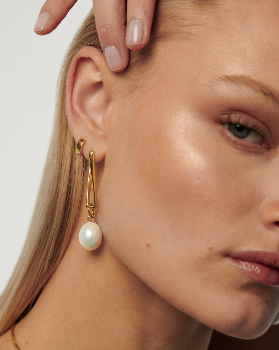 baroque pearl twisted drop earrings - 18k gold platedpearl