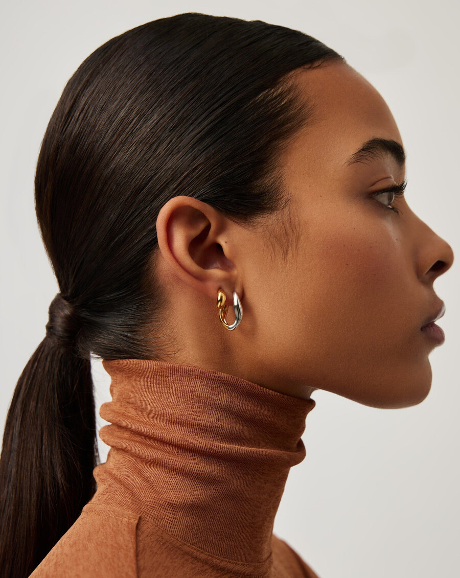 savi signature small hoop earrings