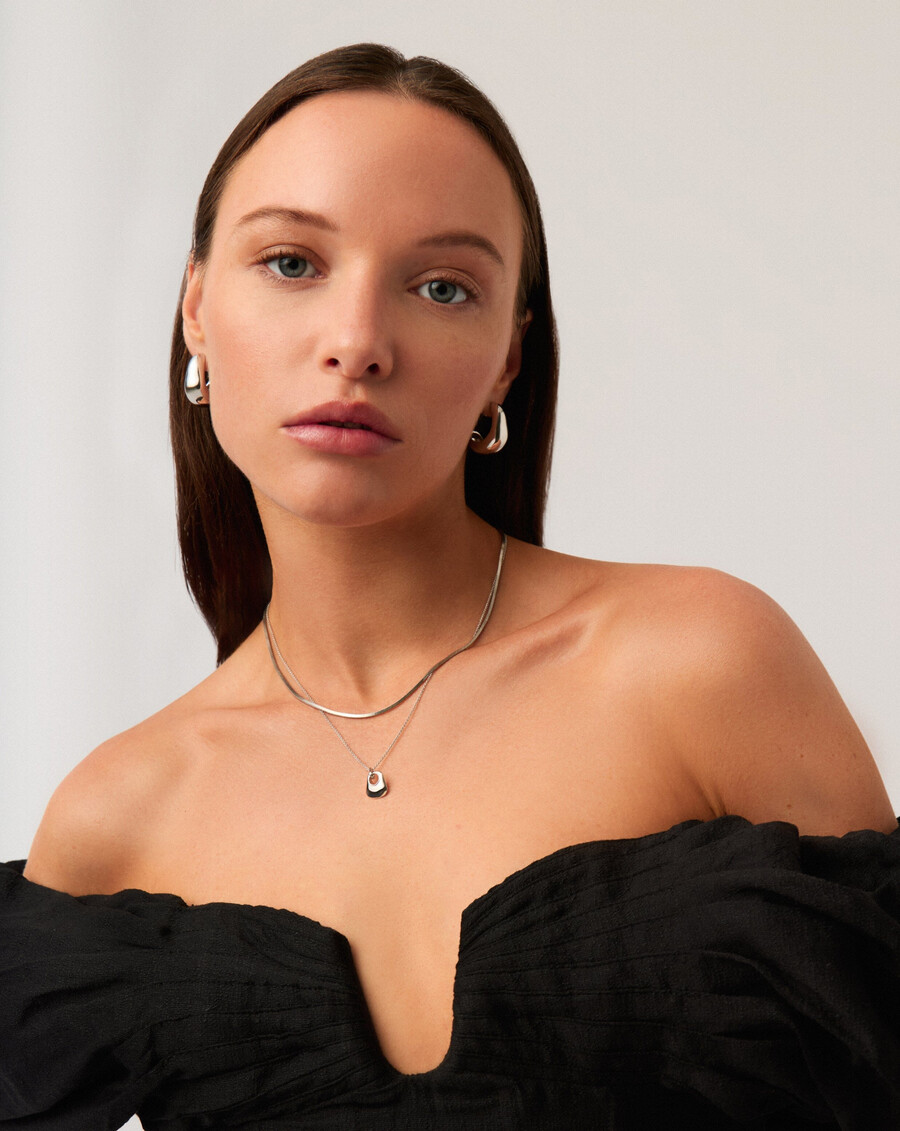 hera ridge mini pendant necklace